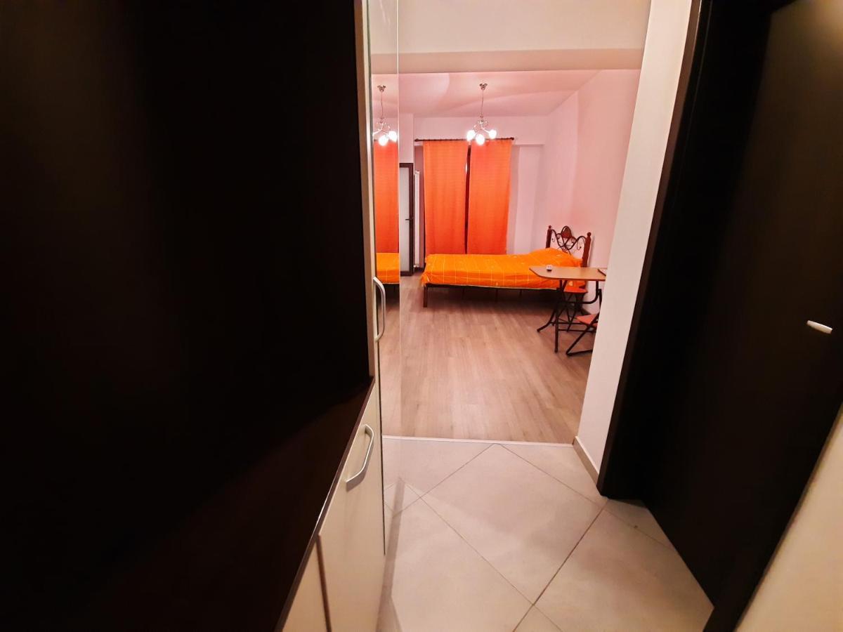 Palas Studios 雅西 外观 照片
